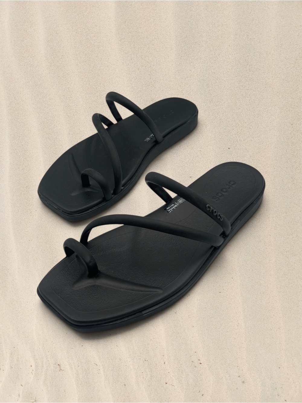 Crocs Miami Toe Loop Sandals Minimalist Strappy Square Toe Black Women's Size 7